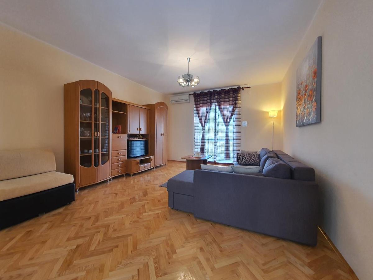 Apartments Luciana & Helena Пула Экстерьер фото